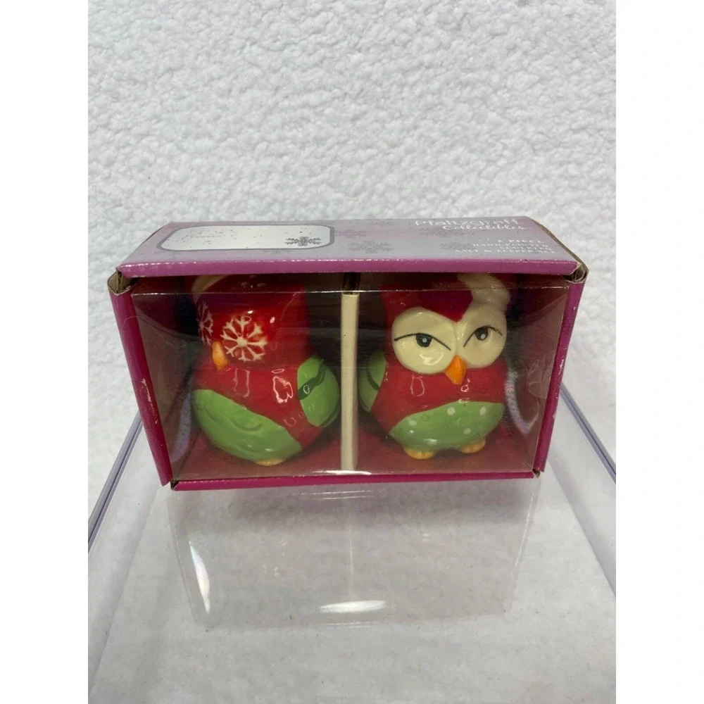 Pfaltzgraff Holiday Owls‎ Salt and Pepper Shakers Christmas
